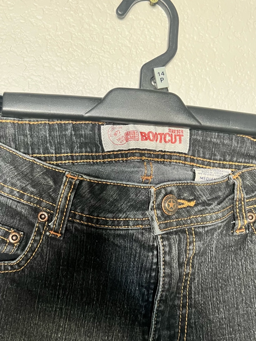Faded Glory Bootcut women's Jeans in Washed Black Size 9